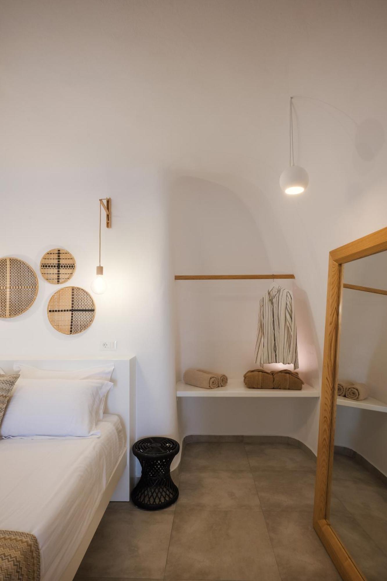 Valery Suites Fira  Ngoại thất bức ảnh